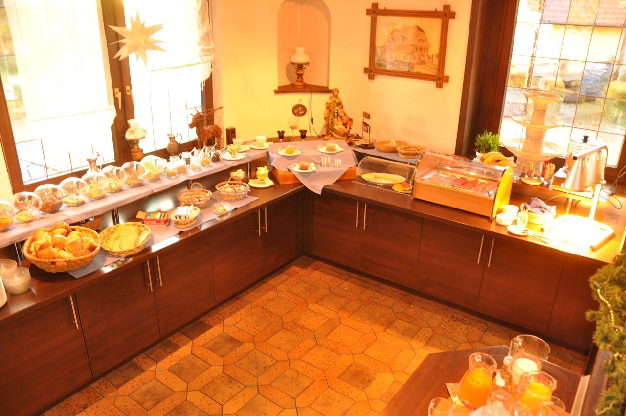Landhotel Krone Alpirsbach Bagian luar foto
